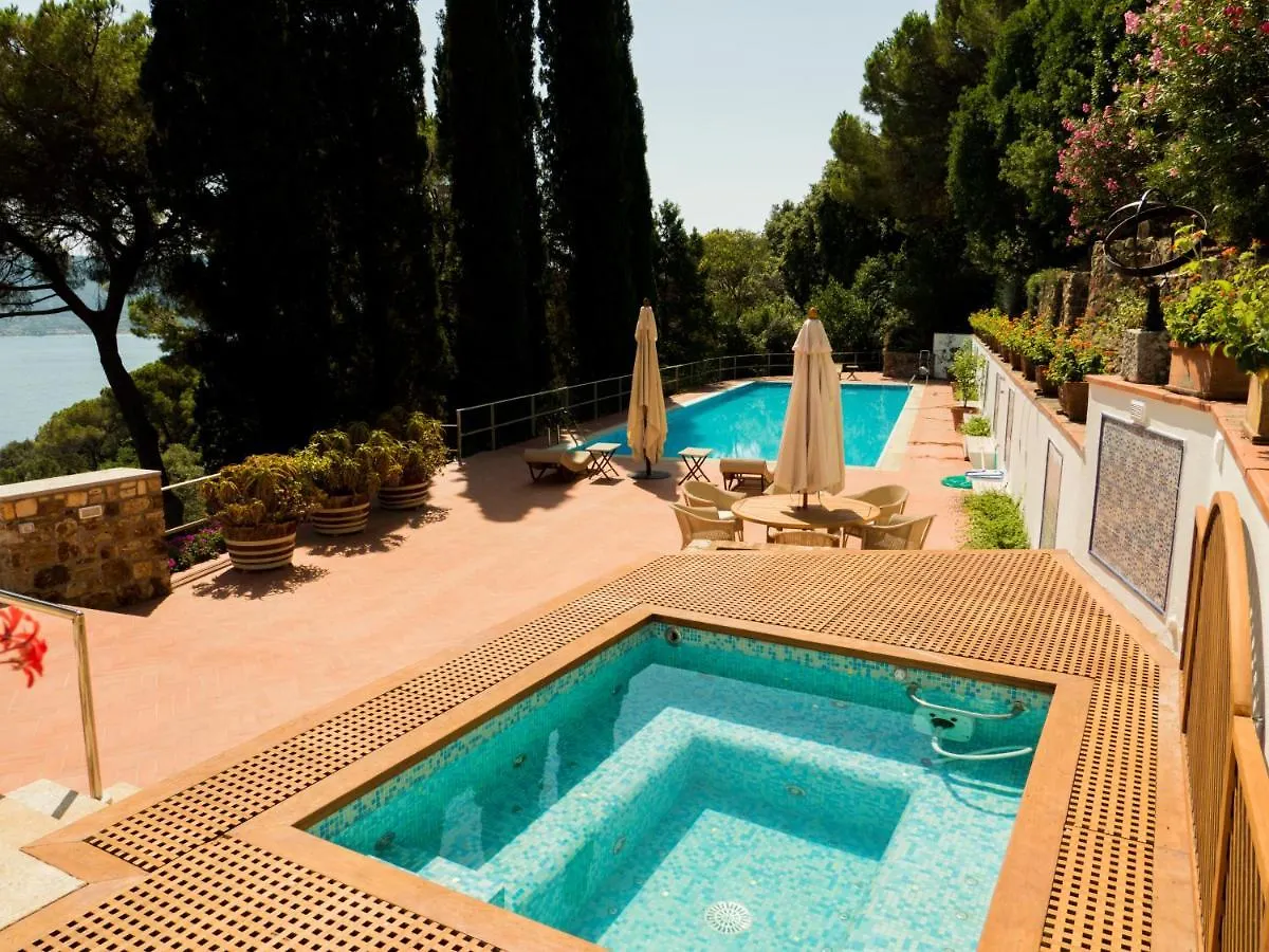 Villa Lo Schioppo Vista Mare Marciana Marina  Italy