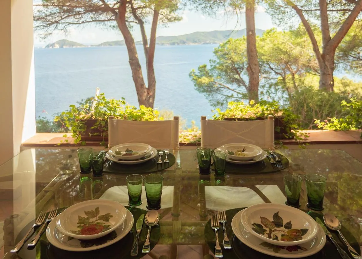 Villa Lo Schioppo Vista Mare Marciana Marina   Marciana Marina (Isola d'Elba)