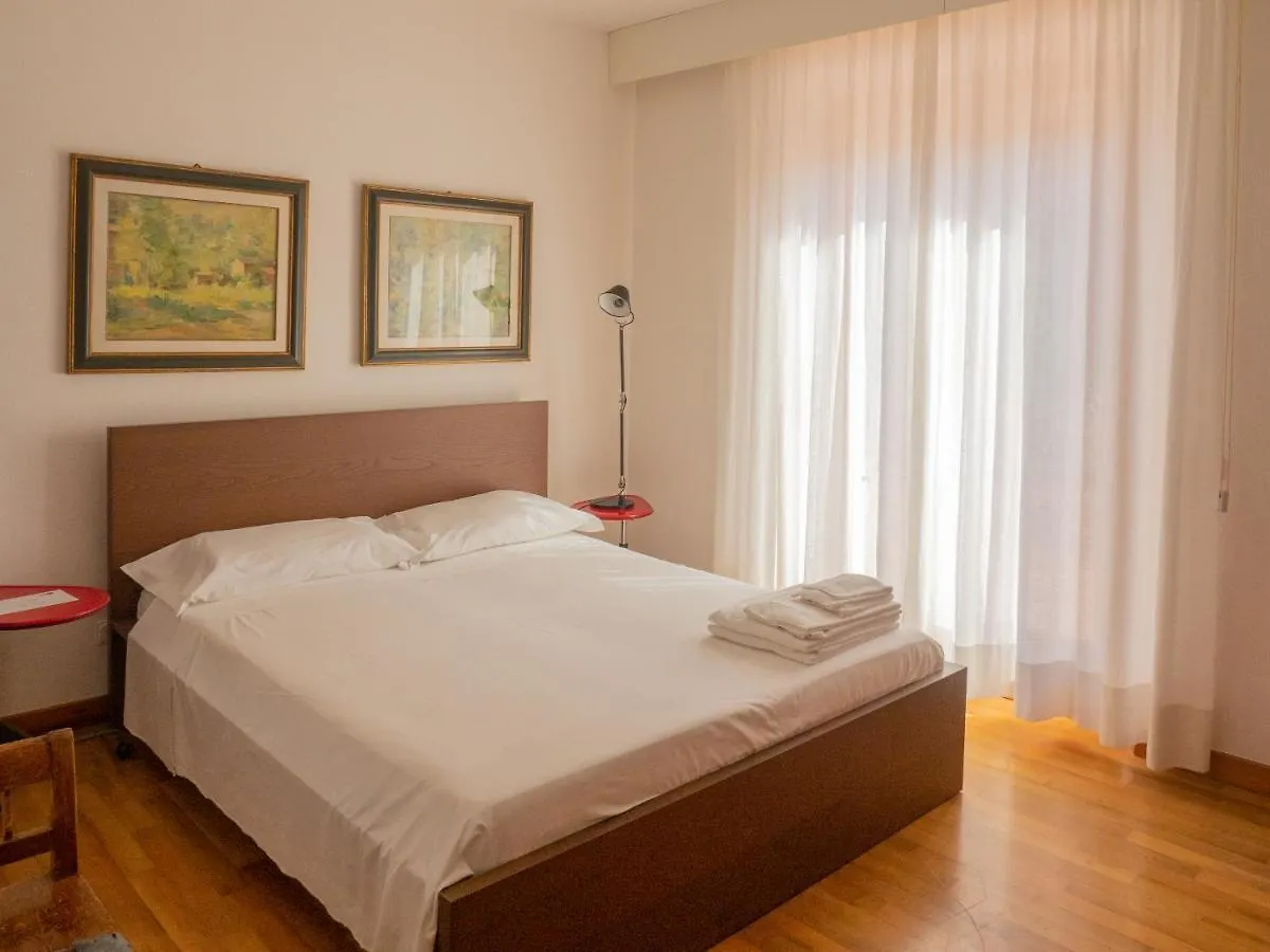 Villa Lo Schioppo Vista Mare 마르시아나마리나 이탈리아